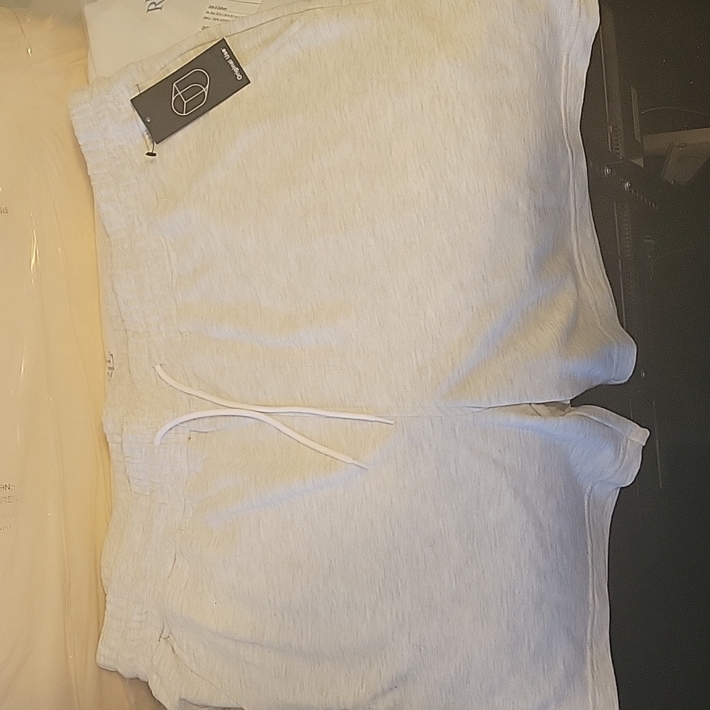 New gray, men shorts, XL